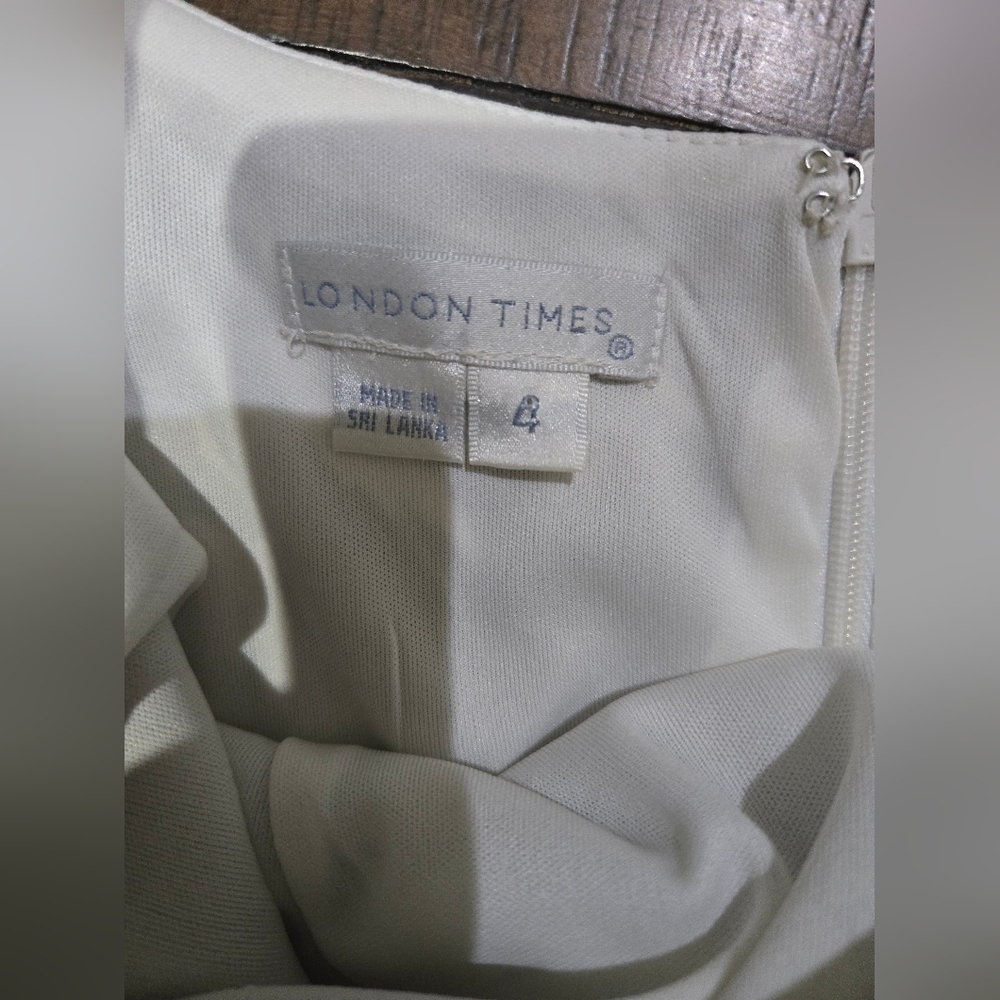 London Times Floral Satin Midi Dress - Picture 10 of 10